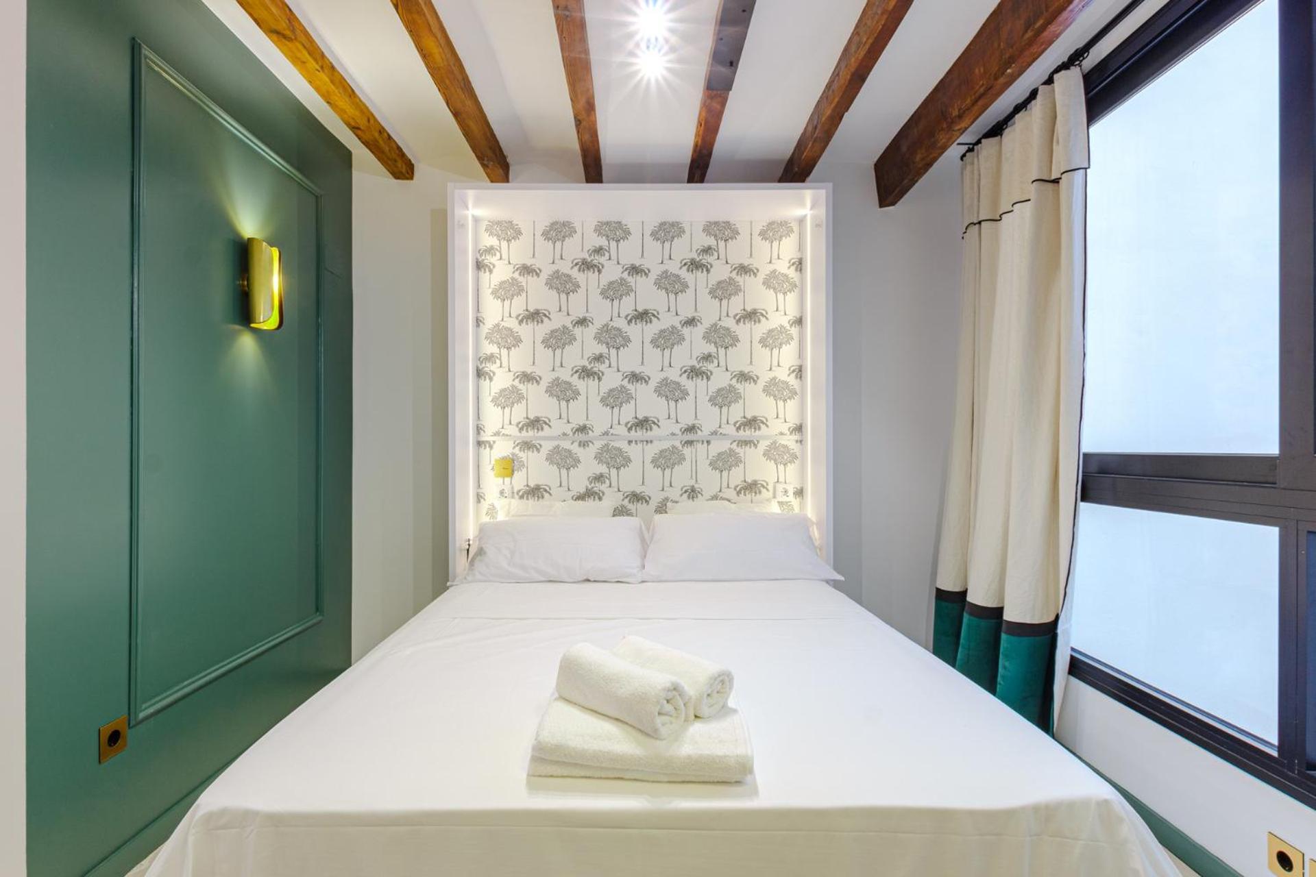 Refined And Practical Studio In Historic Center Of Alicante Exterior photo