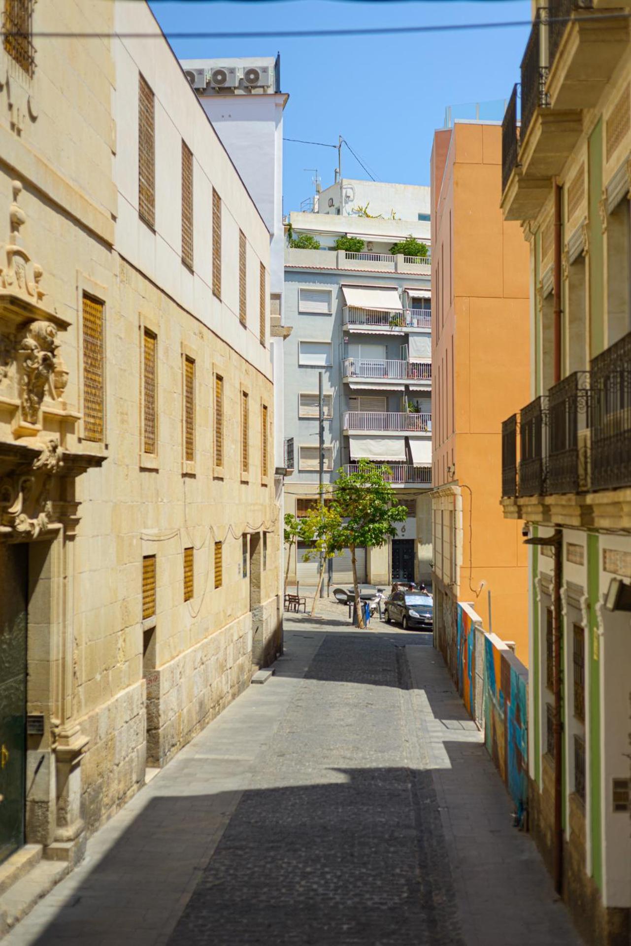 Refined And Practical Studio In Historic Center Of Alicante Exterior photo